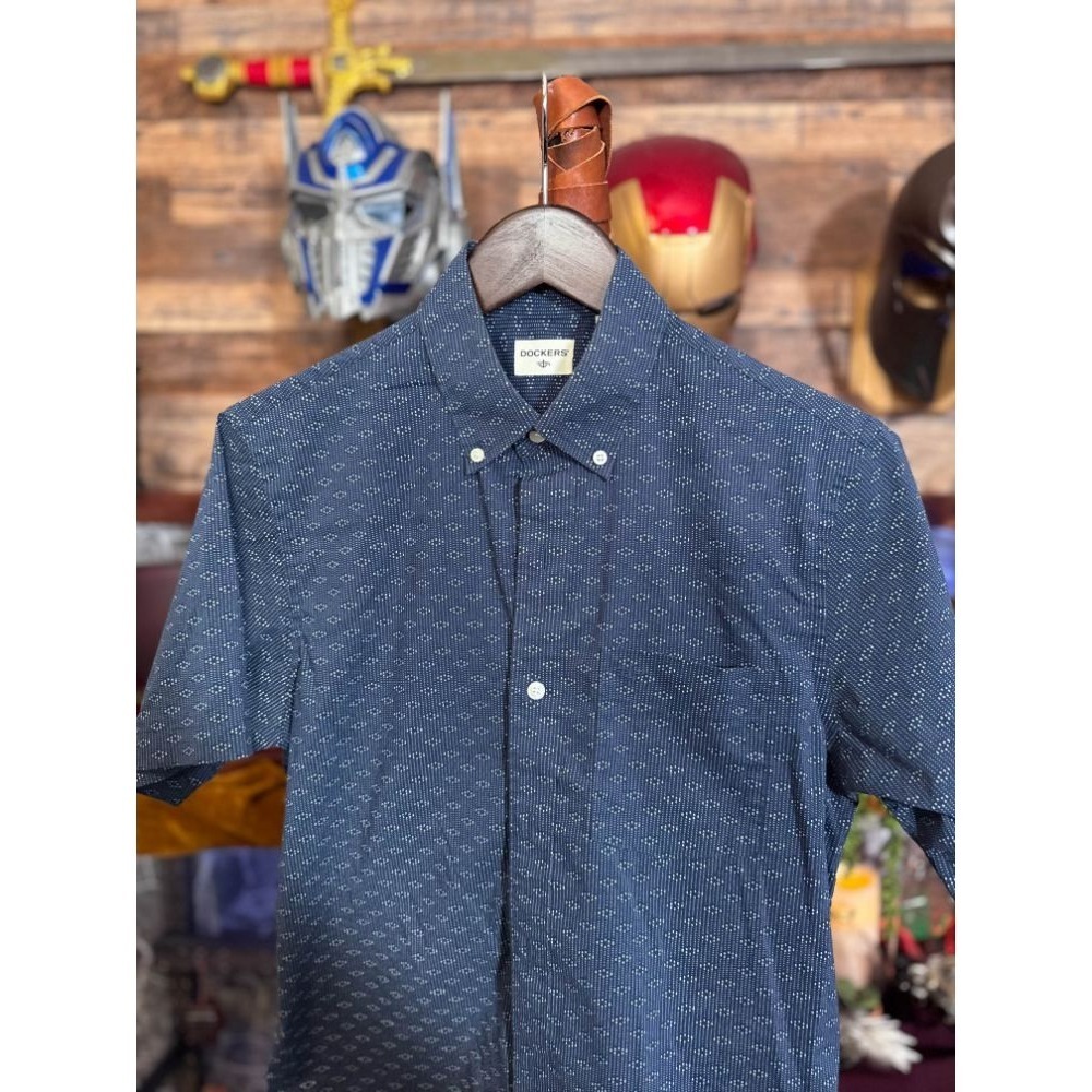 Dockers Blue Pattern Button Up Shirt Casual Minimalist Short Sleeve Small